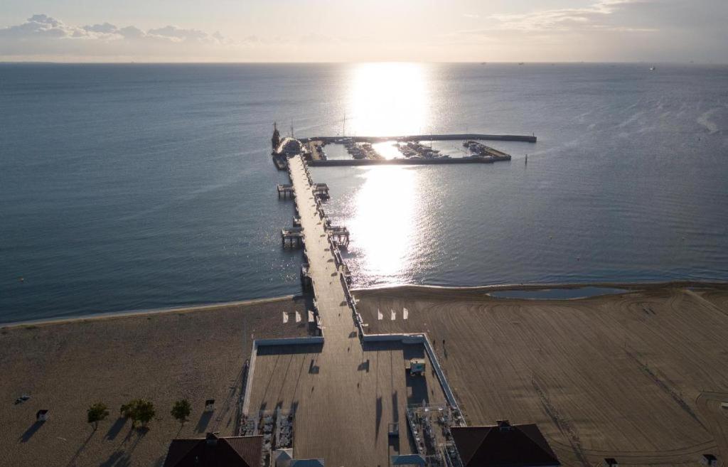 "Nowy Apartament" Sypialnia , Garaz, 1500 M Od Morza, Netflix Gdańsk Buitenkant foto